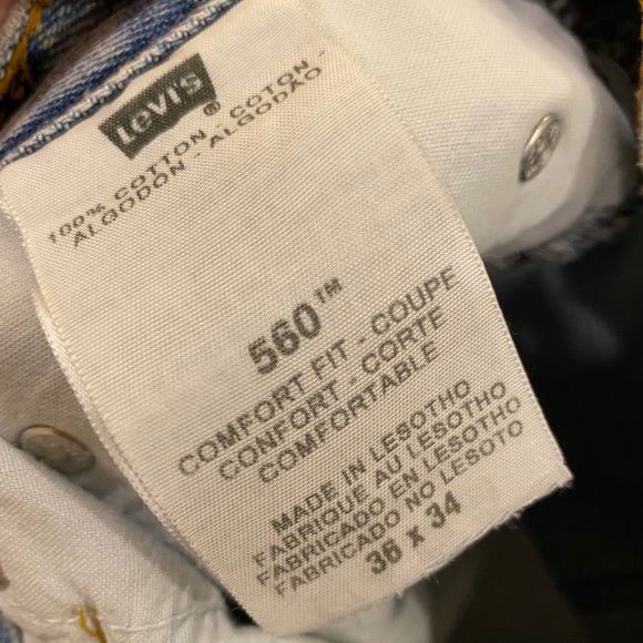 Levi’s Vintage Levi’s Jean Shorts with Lace Patch - Picture 7 of 7